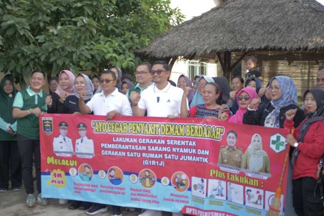 
					Wali dan Wakil Wali Kota Metro Visit ke Rumah Warga Komitmen Atasi DBD