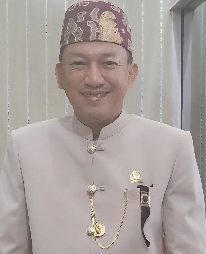 
					Amrulloh Sentil Pimpinan DPRD Metro: Evaluasi ASN Jangan Asal Bunyi