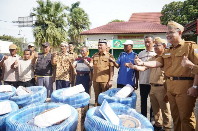
					Pemkot Metro Salurkan Bantuan Produksi untuk Perkuat Ketahanan Pangan