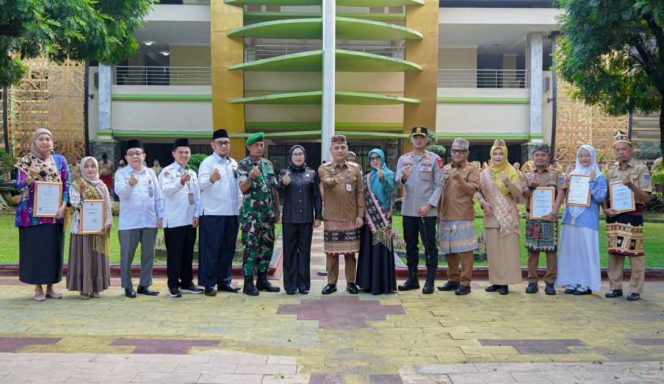
					Harganas ke-33, Wali Kota Metro Soroti Ancaman Gawai dan Fatherless